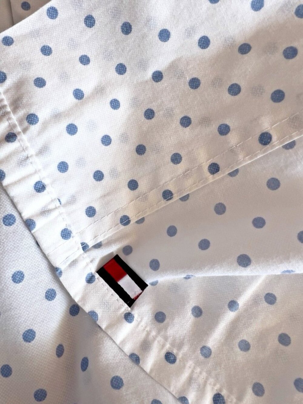 Tommy Hilfiger TWIN Flat Sheet White Blue Dots Cotton Blend Cottage Bedding NICE
